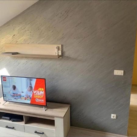 Zara Apartman Krusevac - Centar Apartment Exterior photo