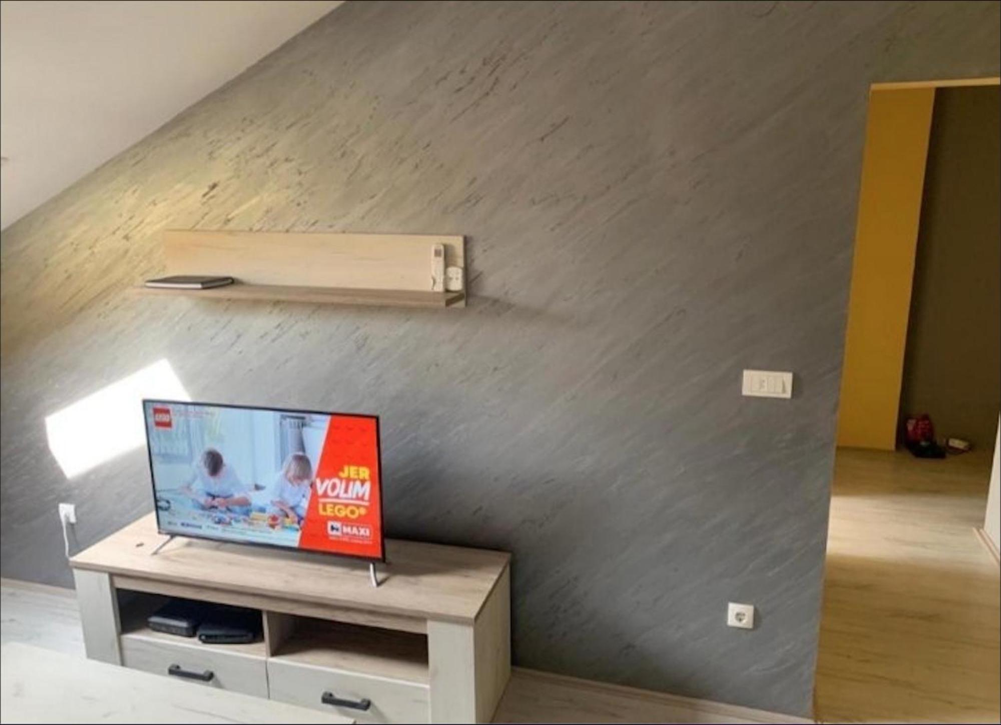 Zara Apartman Krusevac - Centar Apartment Exterior photo